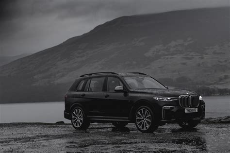 bmw x7 wallpaper